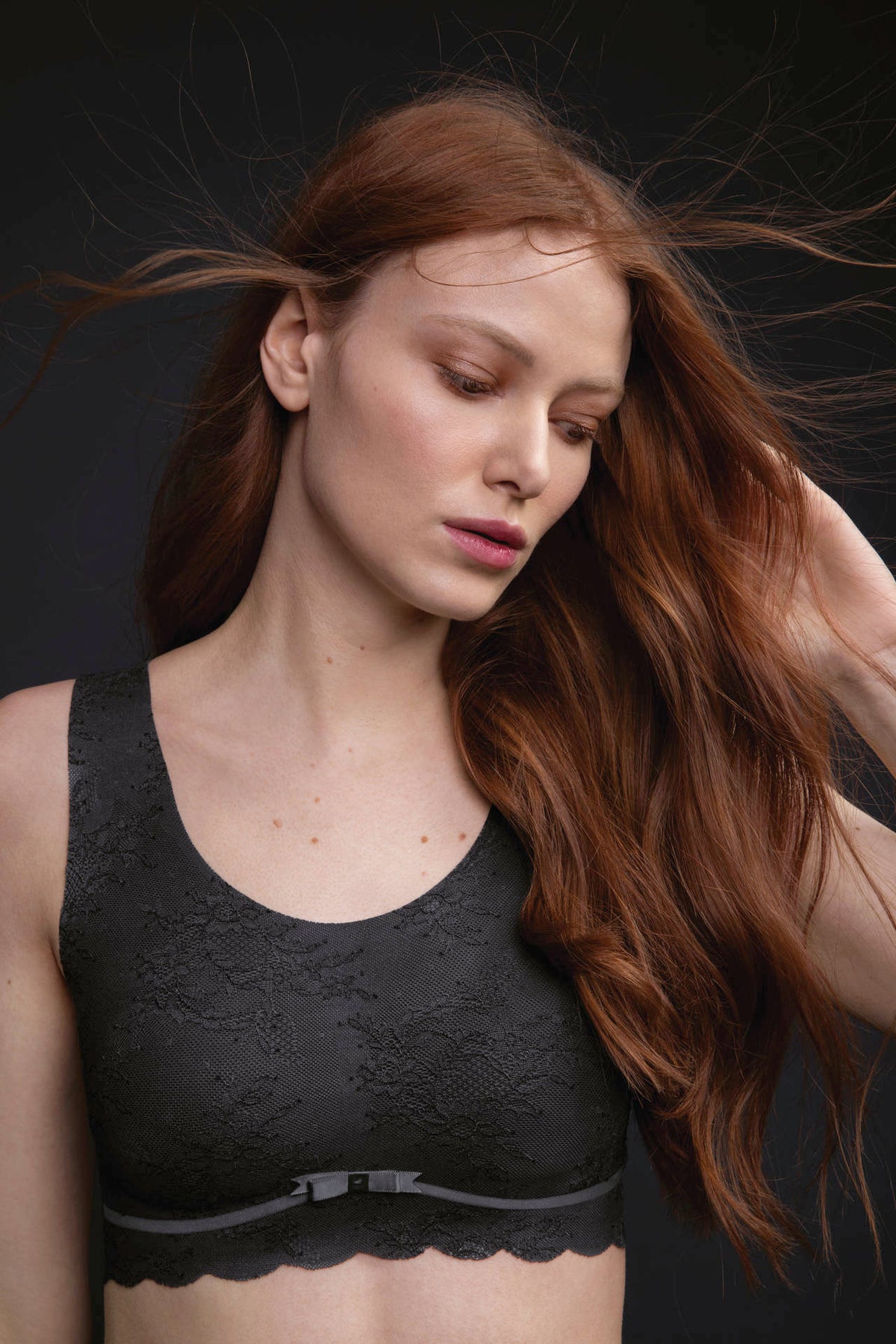 Essential Lace Bralette Schale